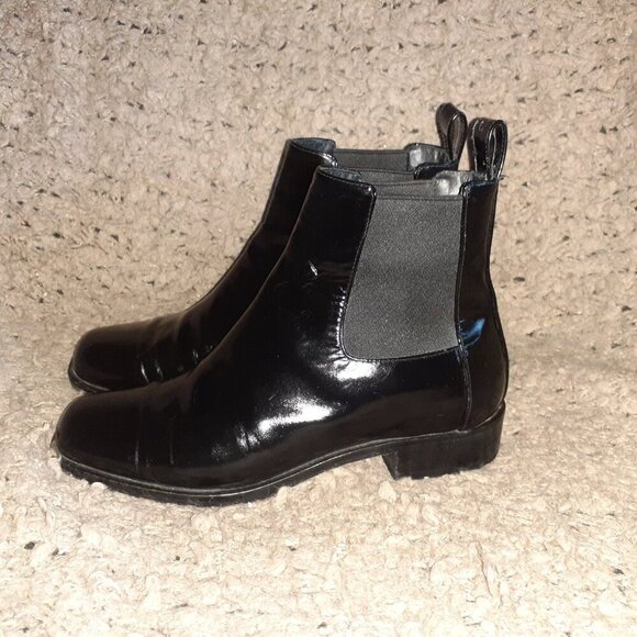 MAXMARA-Black Patent Leather Ankle Boots-Pull-On-Sz 36/6-Excellent - Picture 2 of 8